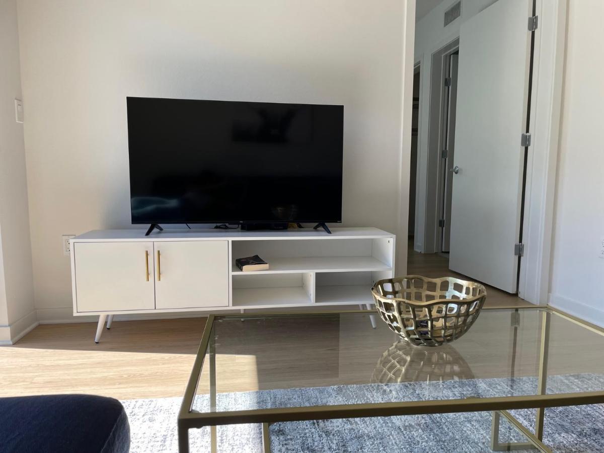 Las Palmas - Modern, Stylish, Spacious, Secure & Tranquil Condo With 2 Master Suite Bedrooms - Wlk To Sm Pier Los Ángeles Exterior foto